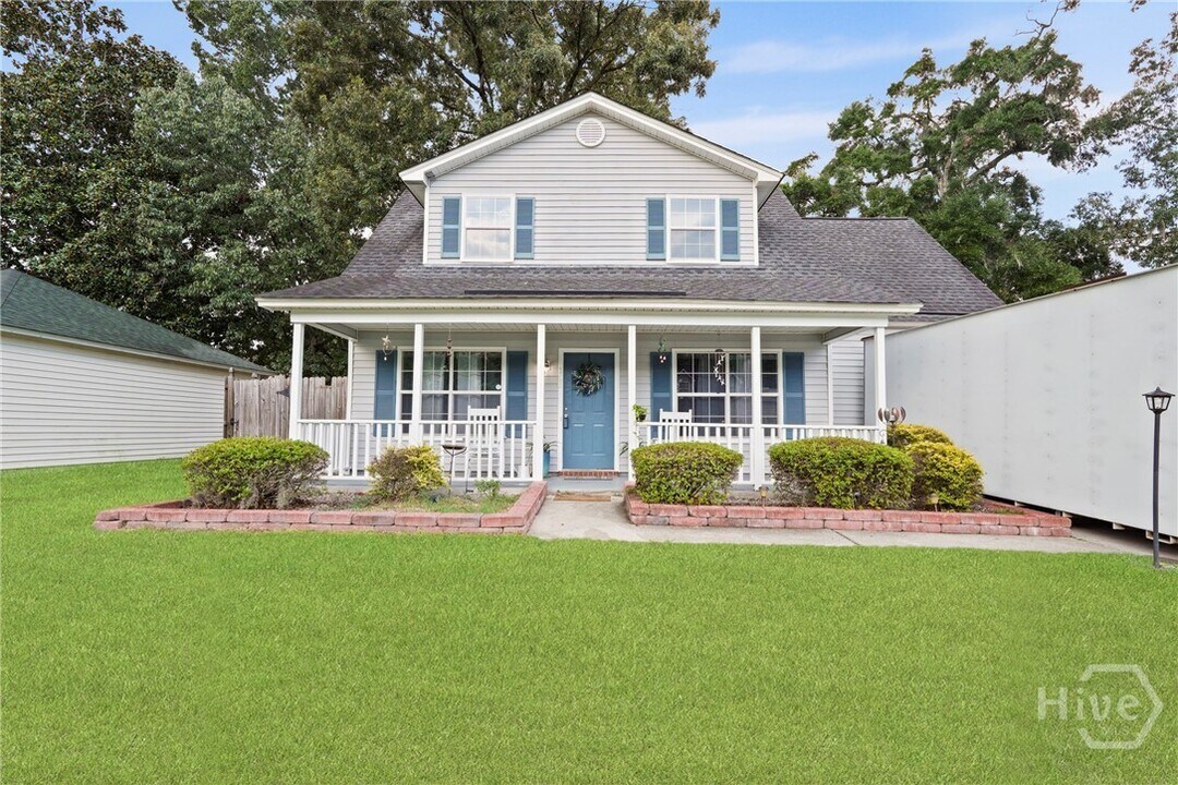 156 Laurel Green Ct in Savannah, GA - Building Photo