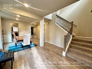 25409 128th Pl SE in Kent, WA - Building Photo - Building Photo