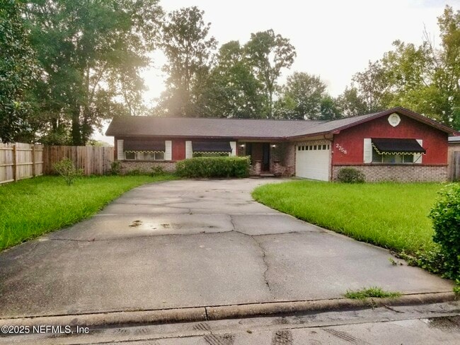 property at 2758 Oakdale Dr W