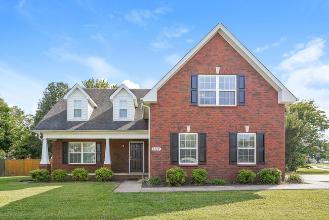property at 2729 Westhaven Dr