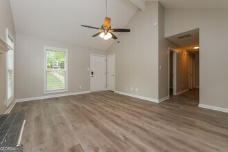 505 Rosehill Dr in Mcdonough, GA - Building Photo - Building Photo
