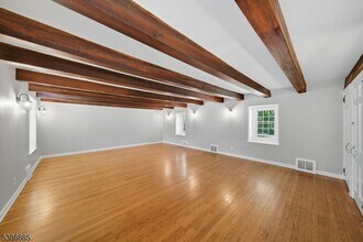 292 Main Rd in Montville, NJ - Building Photo - Building Photo