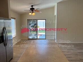 17848 W Redfield Rd in Surprise, AZ - Building Photo - Building Photo
