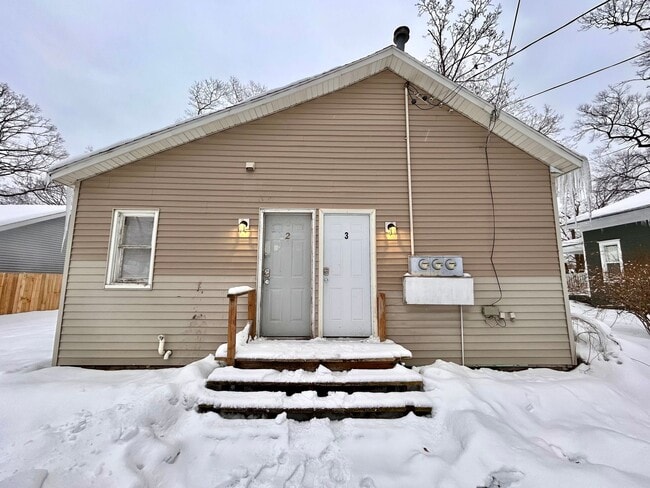 property at 1461 Leahy St