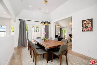 321 Laurel Ave in Los Angeles, CA - Building Photo - Building Photo