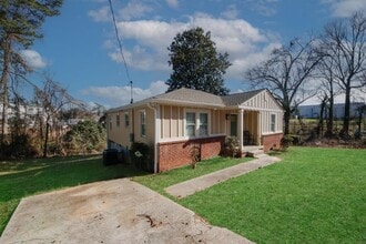 3325 Burk Dr in Chamblee, GA - Building Photo - Building Photo