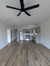2105 Vista Encino in Three Rivers, TX - Building Photo - Building Photo