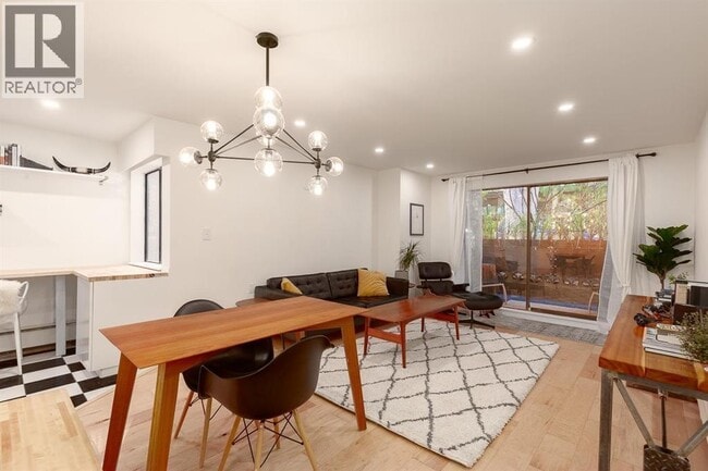 property at 1611-1611 E 3rd Ave