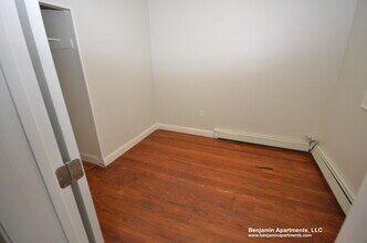 72 Frankfort St in Boston, MA - Foto de edificio - Building Photo