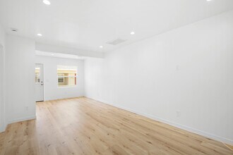 1022 Spazier Ave, Unit 1.5 in Glendale, CA - Building Photo - Building Photo