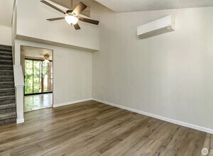 5114 Hunt St in Gig Harbor, WA - Building Photo - Building Photo