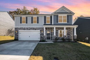 10759 Adair Wds Dr in Davidson, NC - Building Photo