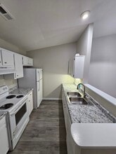 102 Village Ct in Havelock, NC - Foto de edificio - Building Photo