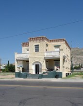 2207 Montana Ave in El Paso, TX - Building Photo - Building Photo