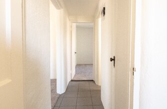 3927 E Montecito St in Tucson, AZ - Building Photo - Building Photo