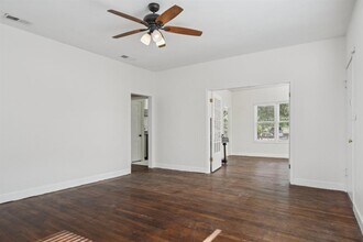 308 Taylor Rd in Elgin, TX - Building Photo - Building Photo
