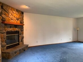 S70W19298 Wentland Dr in Muskego, WI - Building Photo - Building Photo