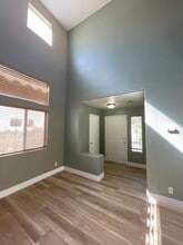 5848 Red Dawn St in North Las Vegas, NV - Building Photo - Building Photo