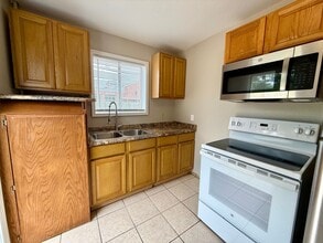 204 N 16th Ave in Paragould, AR - Building Photo - Building Photo