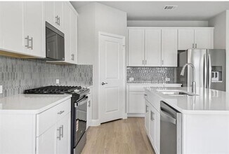 514 Midnight Oak Dr in McKinney, TX - Building Photo - Building Photo