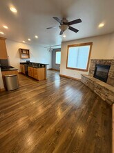 905 Saxon Way in Bozeman, MT - Foto de edificio - Building Photo