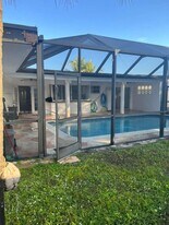 7618 Dilido Blvd in Miramar, FL - Building Photo