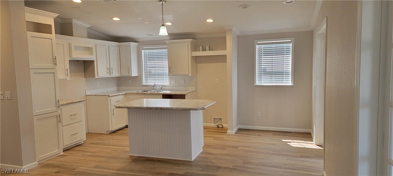 4684 Lahaina Ln in Bonita Springs, FL - Building Photo