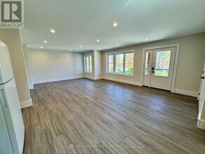 63 Holgate St in Barrie, ON - Building Photo - Building Photo