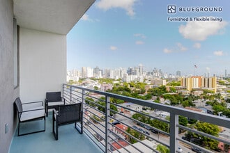 1000 NW 7th St in Miami, FL - Building Photo - Building Photo