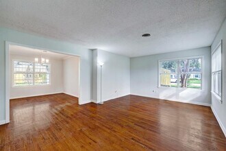 1255 Kinley Ln in Houston, TX - Building Photo - Building Photo