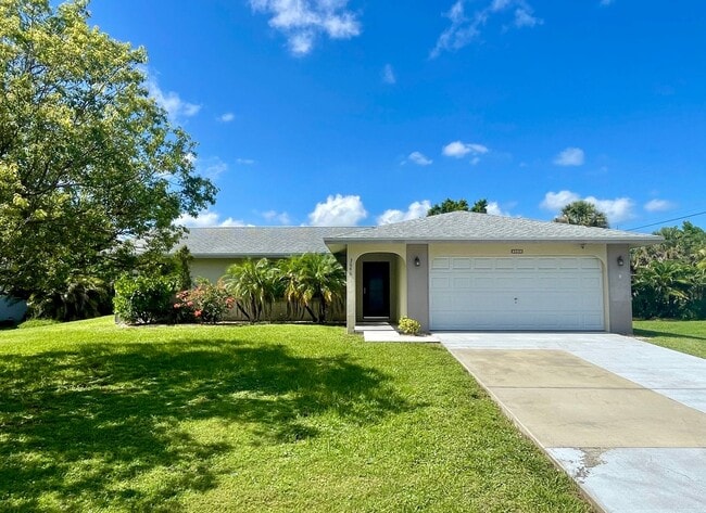 3646 Mary Ln