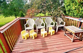 5665 E Grove Dr SE in Kentwood, MI - Building Photo - Building Photo