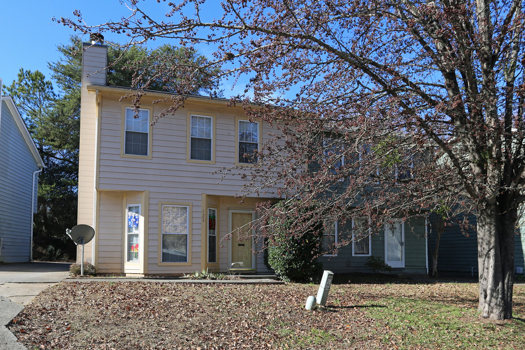 125-127 Woodberry Ct in Woodstock, GA - Building Photo