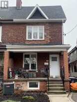 46 Westmoreland Ave in Toronto, ON - Building Photo