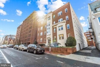 2114 N St NW in Washington, DC - Building Photo - Building Photo