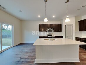 2120 Williamshire Ln in Nashville, TN - Building Photo - Building Photo