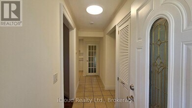 111 Bexhill Ave in Toronto, ON - Building Photo - Building Photo