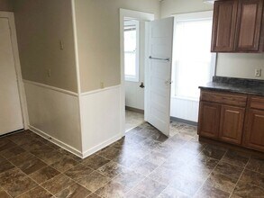 301 Weston Ave in Rothschild, WI - Building Photo - Building Photo