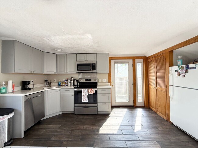 property at 28-30-30 Templeton Pkwy