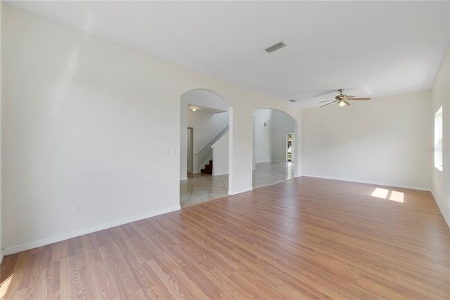 2705 Patrician Cir in Kissimmee, FL - Building Photo - Building Photo
