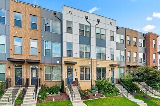 5136 Randolph Rd in Rockville, MD - Building Photo - Building Photo