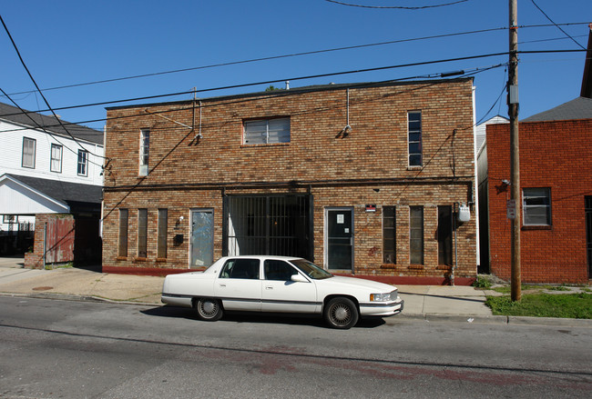 2011 Iberville St in New Orleans, LA - Building Photo - Building Photo