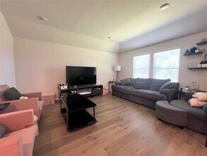 13113 Dawson Dr in Aubrey, TX - Building Photo - Building Photo