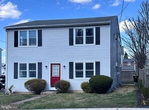 201 N Hamilton St, Unit 201 A in Doylestown, PA - Building Photo - Building Photo