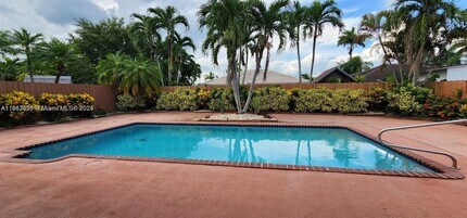 14817 SW 180th St in Miami, FL - Building Photo - Building Photo