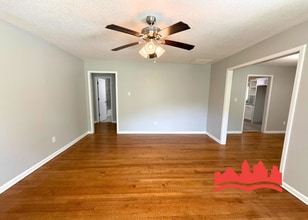 4960 Sherry Dr in Horn Lake, MS - Building Photo - Building Photo