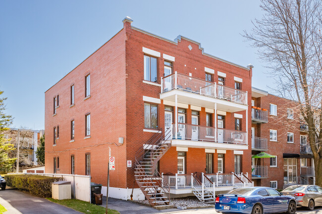 3334 Maréchal Av