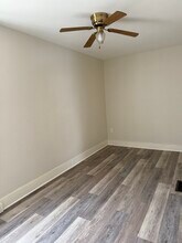 813 W Saint James St in Peoria, IL - Foto de edificio - Building Photo