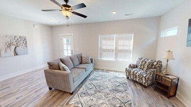 Rutherford Corner Townhomes in Murfreesboro, TN - Foto de edificio - Building Photo