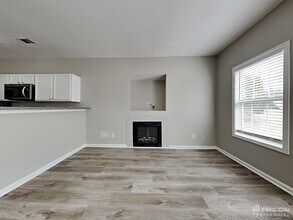 215 White Mountain Pass in Mcdonough, GA - Building Photo - Building Photo